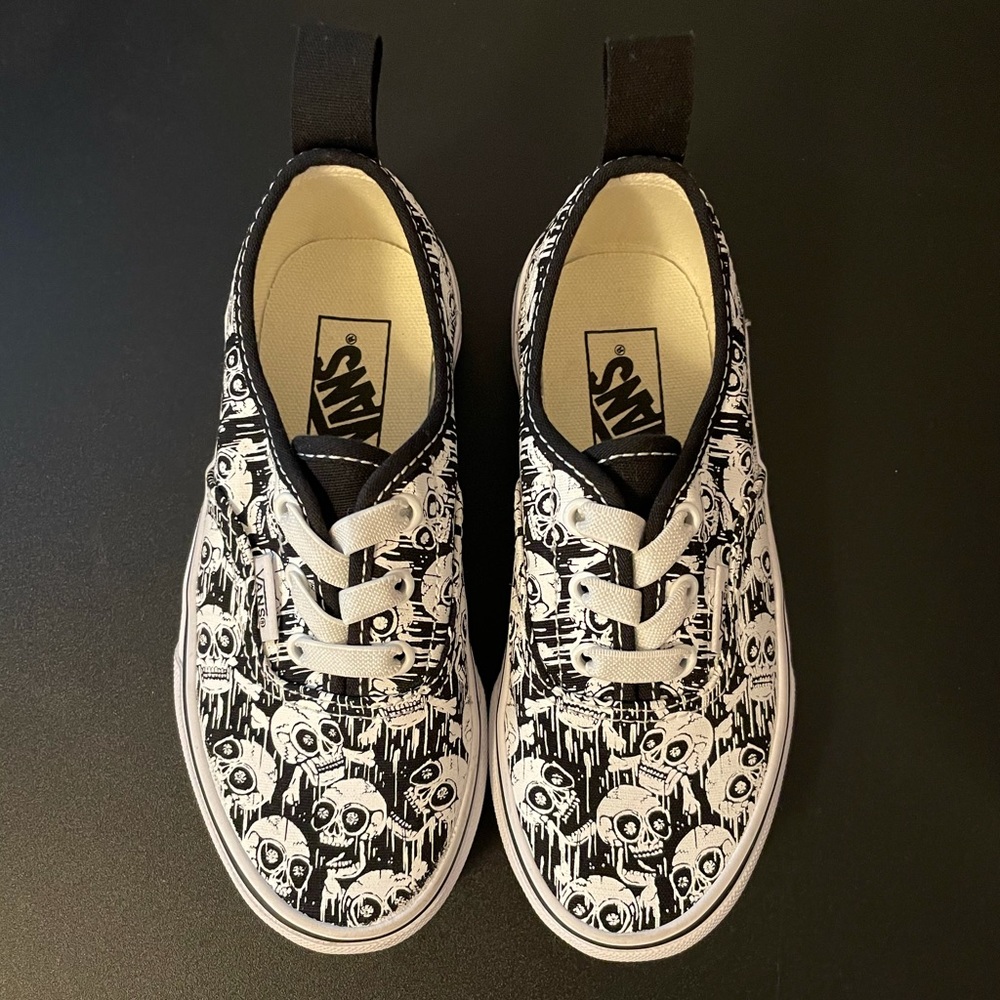 Kids glow skull Vans
